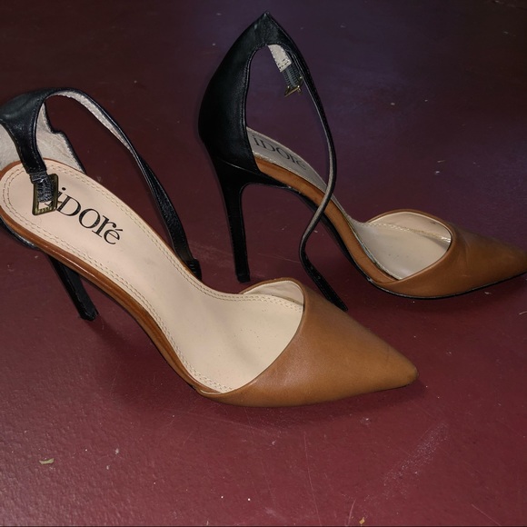 High heels - Picture 2 of 2